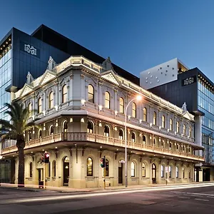 The Melbourne 5*, Perth Australia